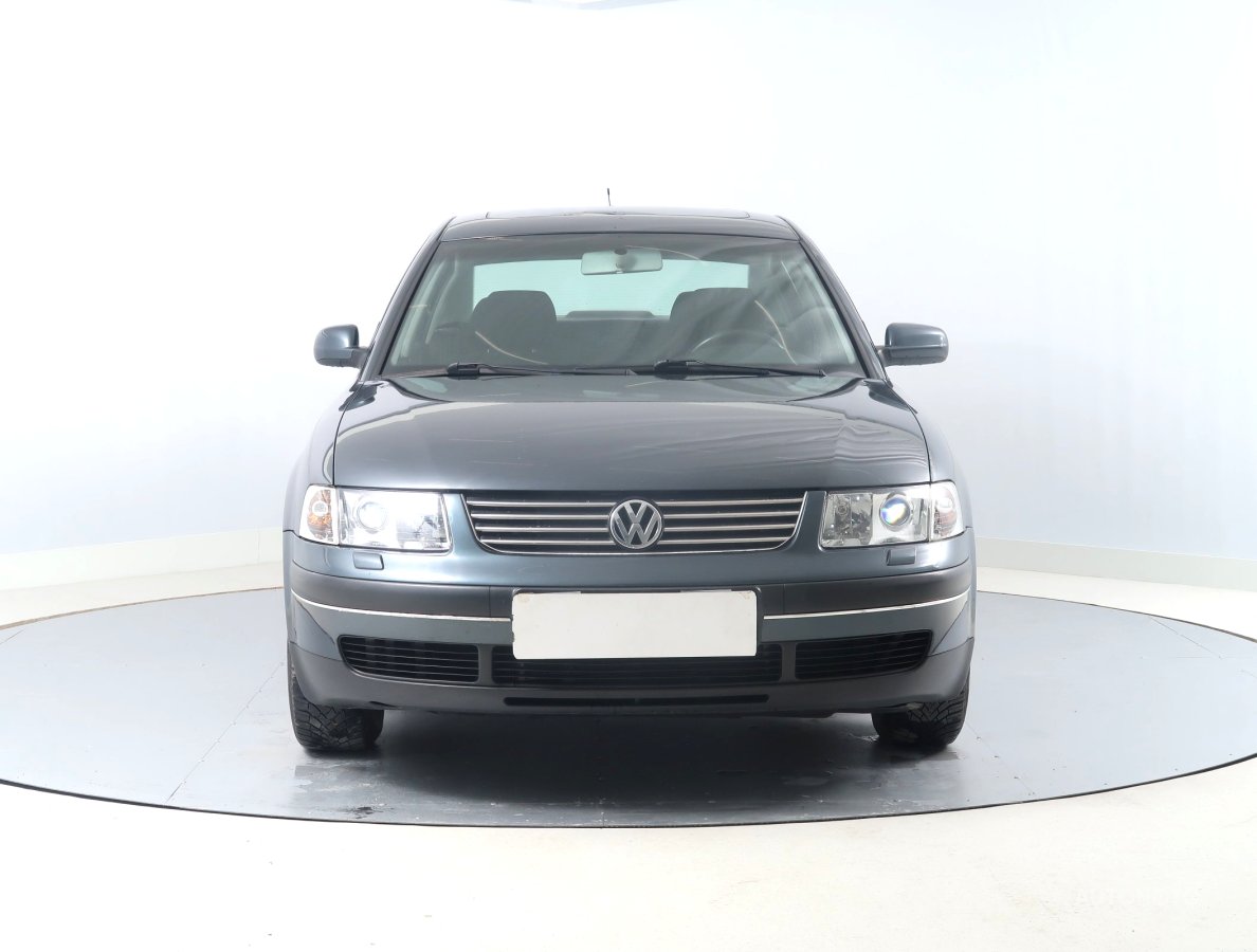 Volkswagen Passat, 2000 - pohled č. 2