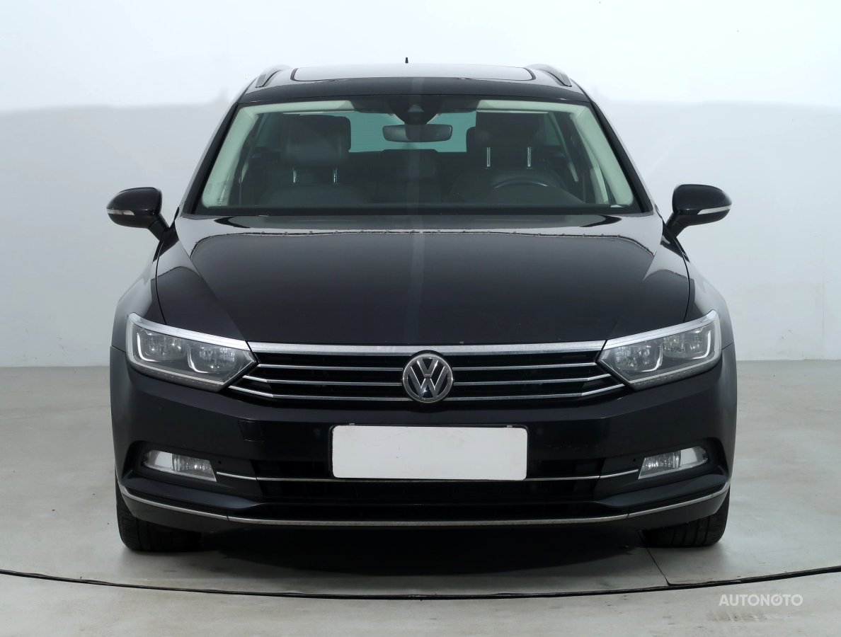 Volkswagen Passat, 2016 - pohled č. 2