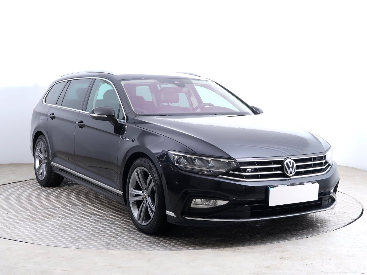 Volkswagen Passat, 2020 - celkový pohled