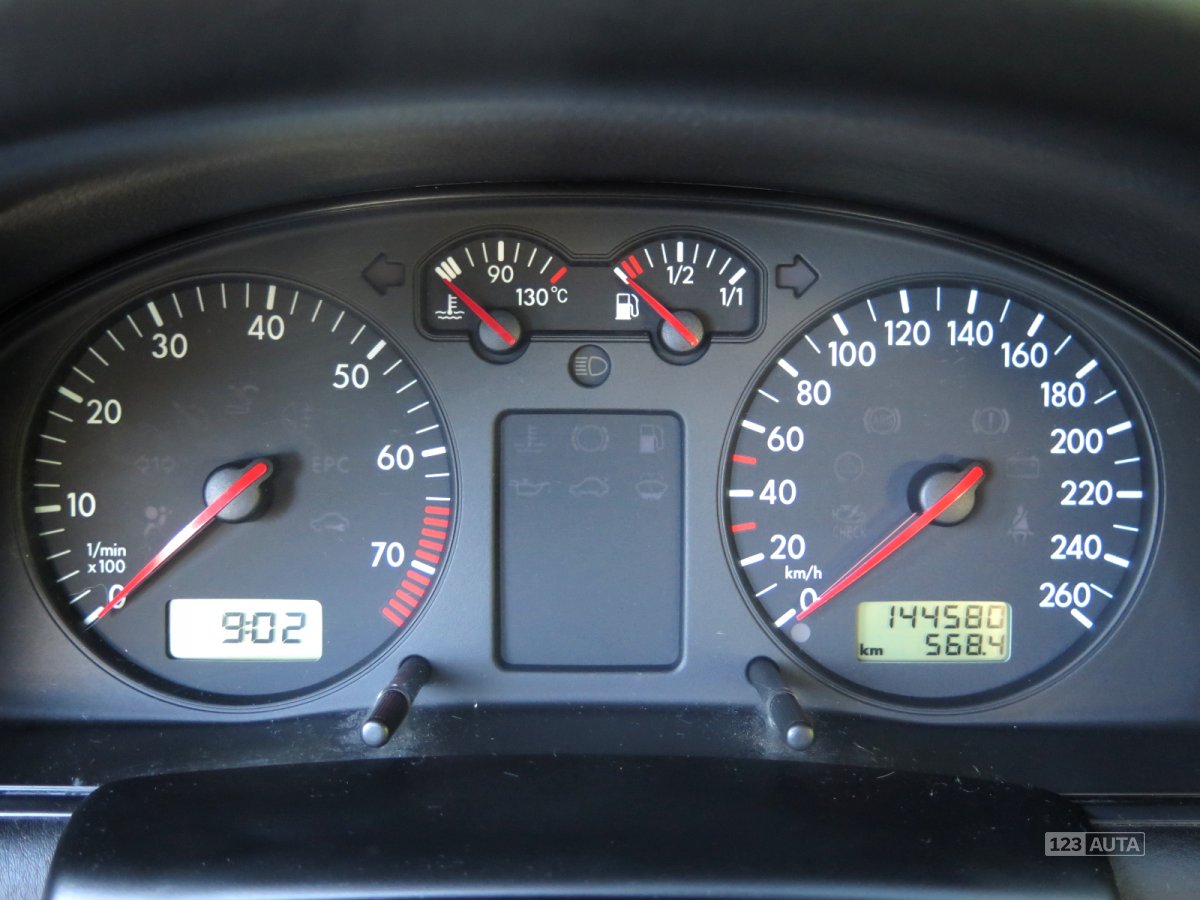 Volkswagen Passat, 1999 - pohled č. 10