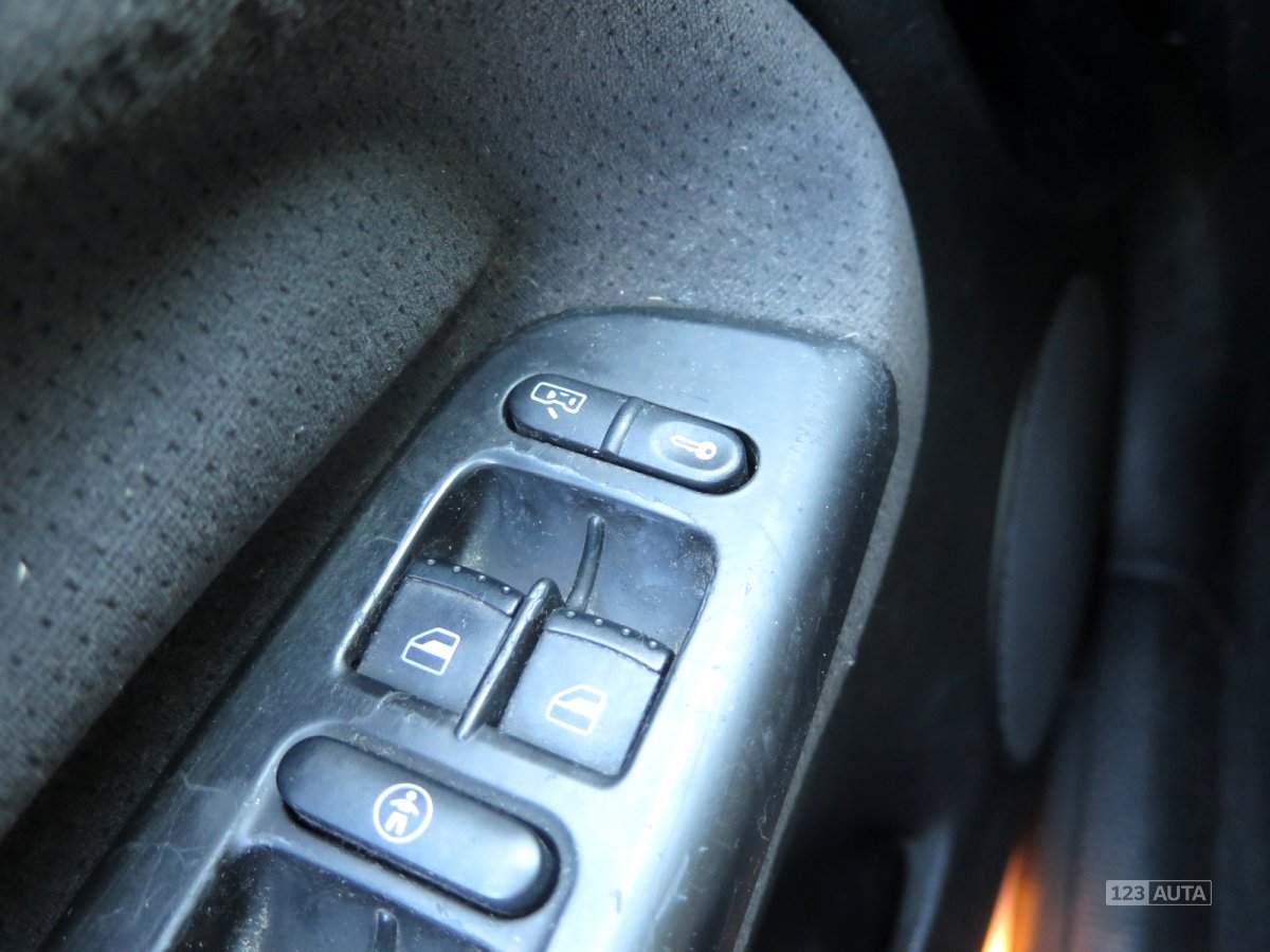 Volkswagen Passat, 1999 - pohled č. 13