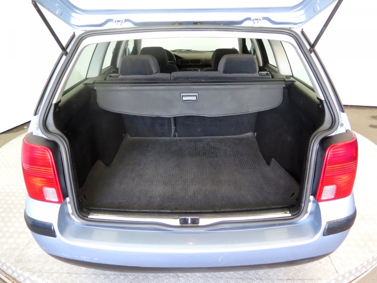 Volkswagen Passat, 1999 - pohled č. 17