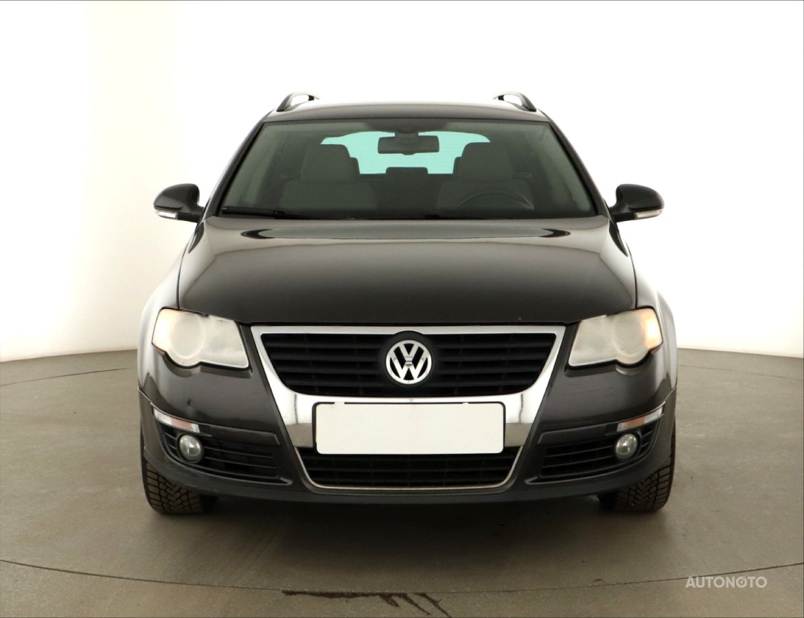 Volkswagen Passat, 2011 - pohled č. 2