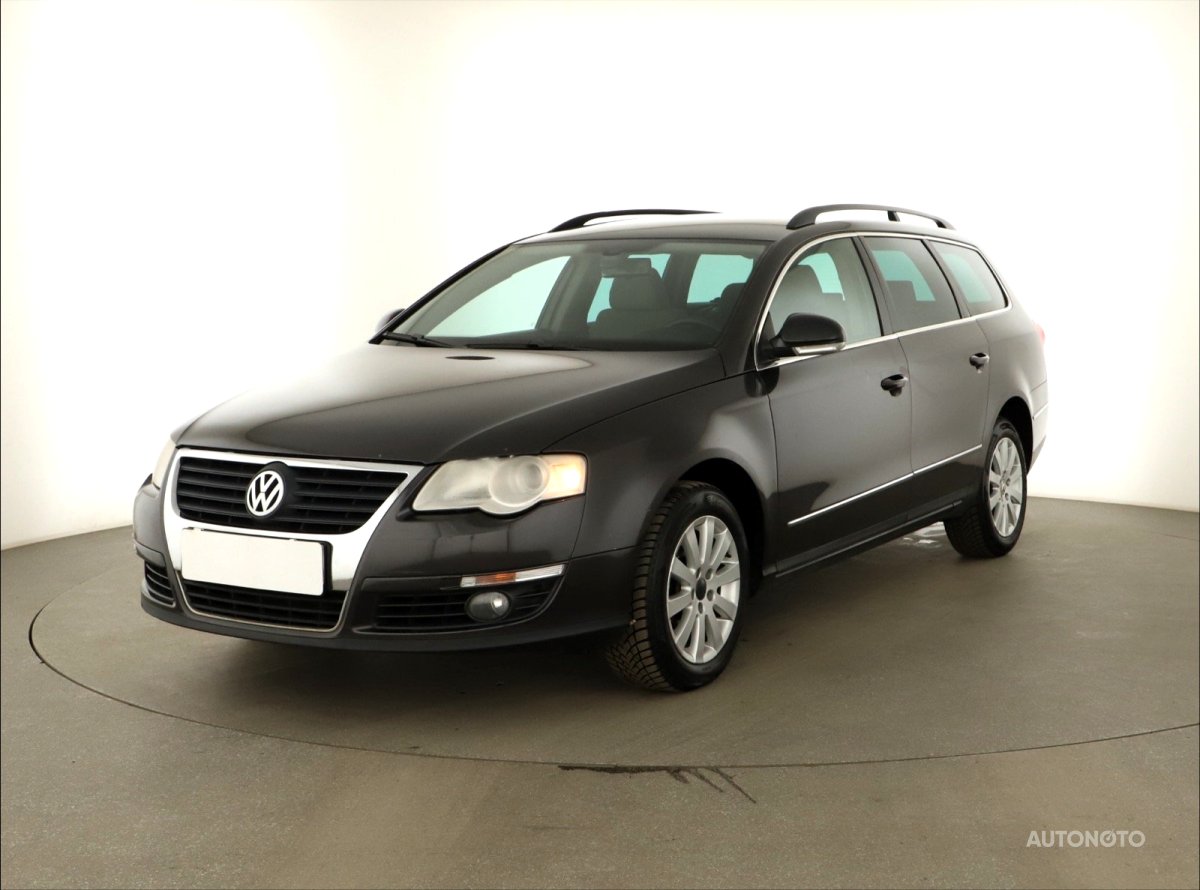 Volkswagen Passat, 2011 - pohled č. 3