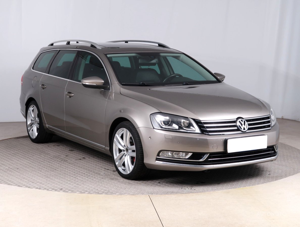 Volkswagen Passat, 2013 - celkový pohled
