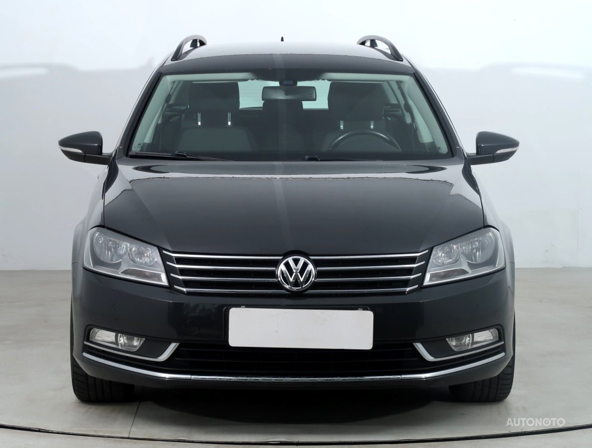 Volkswagen Passat, 2014 - pohled č. 2