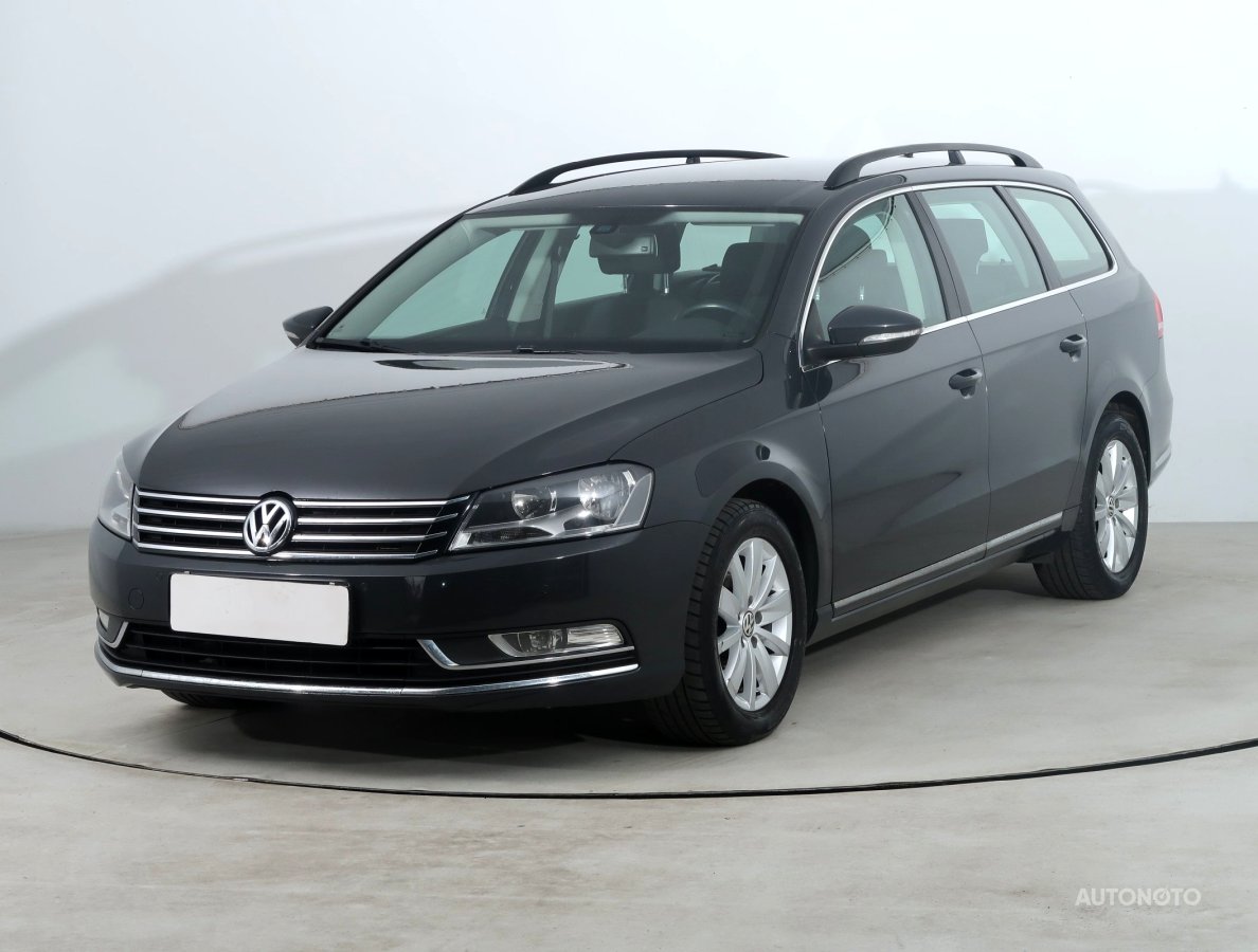 Volkswagen Passat, 2014 - pohled č. 3