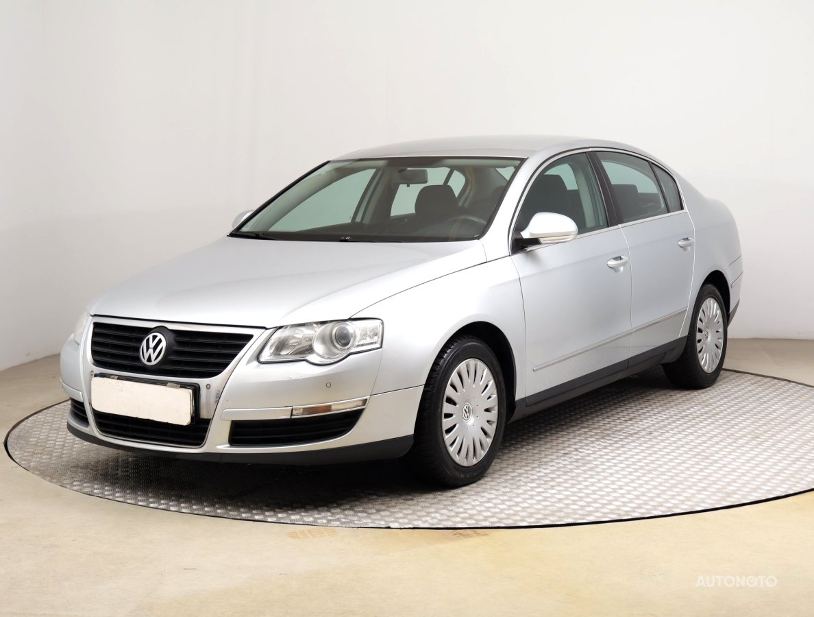 Volkswagen Passat, 2010 - pohled č. 3