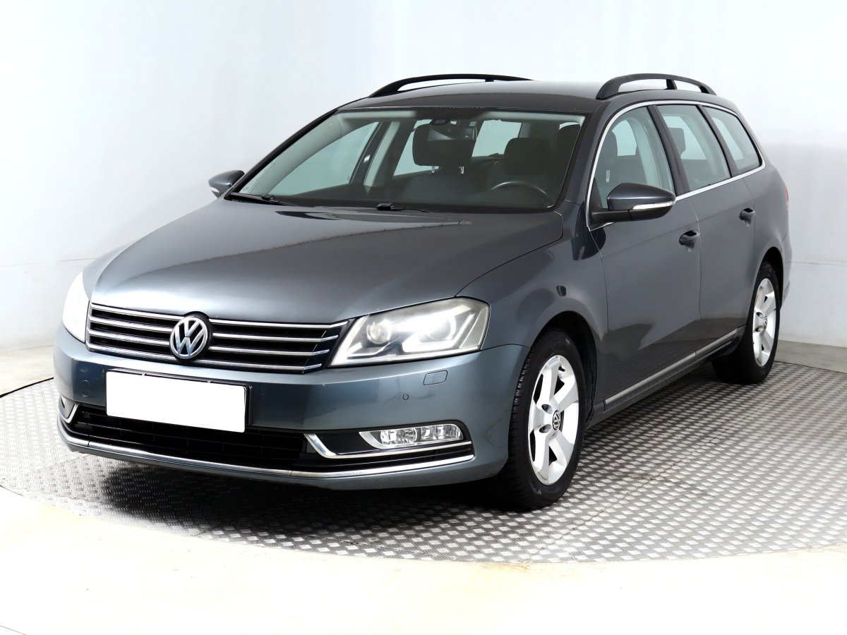 Volkswagen Passat, 2012 - pohled č. 3
