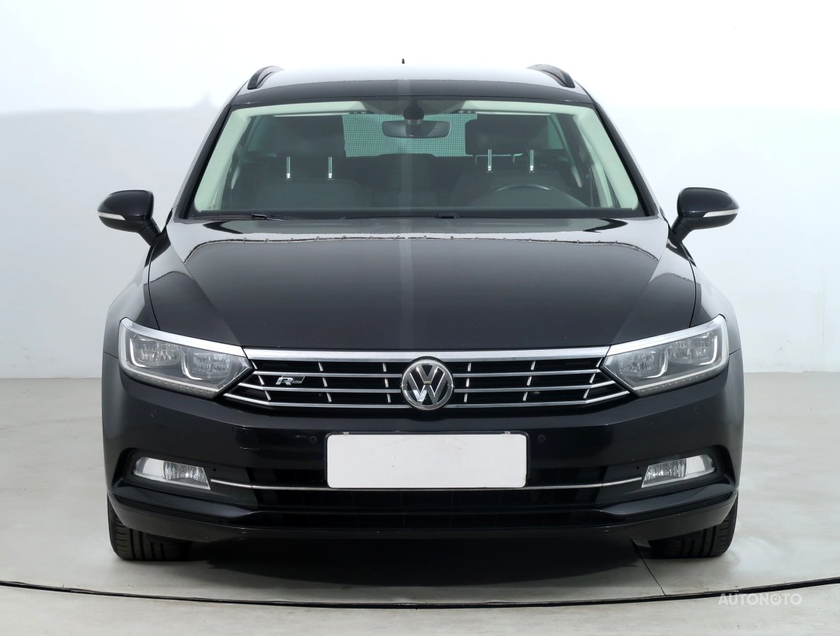 Volkswagen Passat, 2015 - pohled č. 2