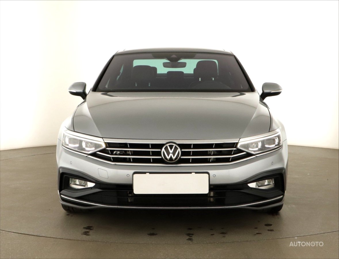 Volkswagen Passat, 2020 - pohled č. 2