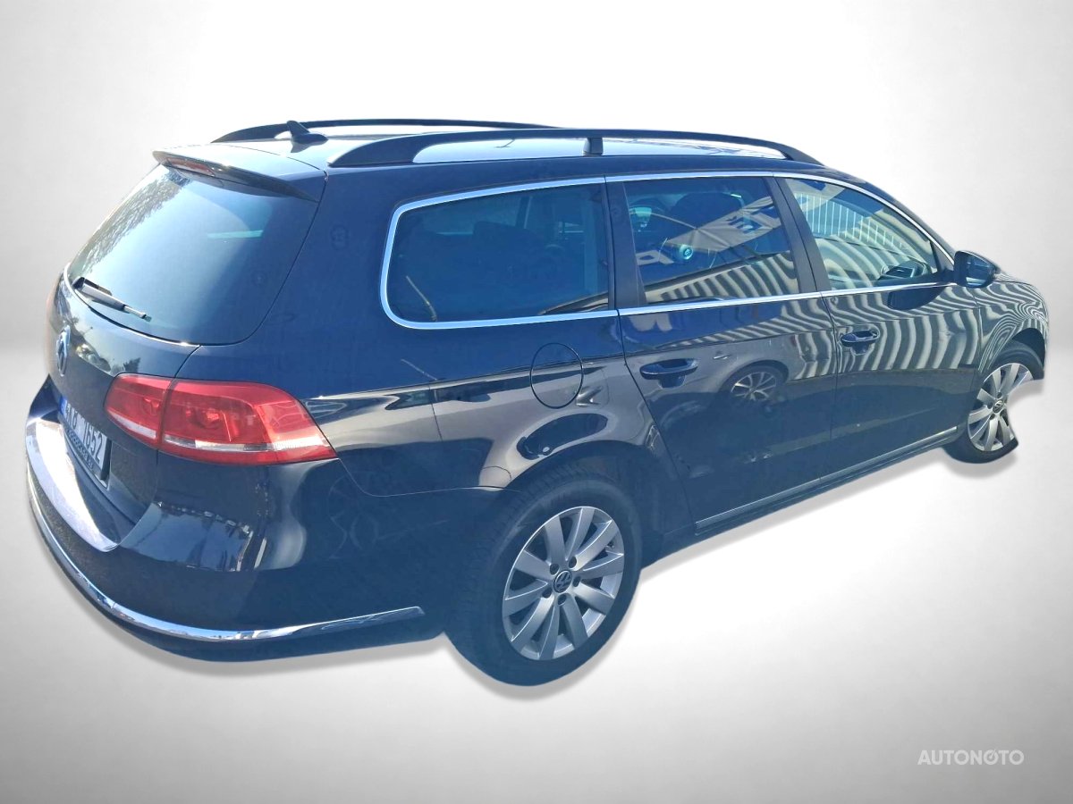 Volkswagen Passat, 2011 - pohled č. 2