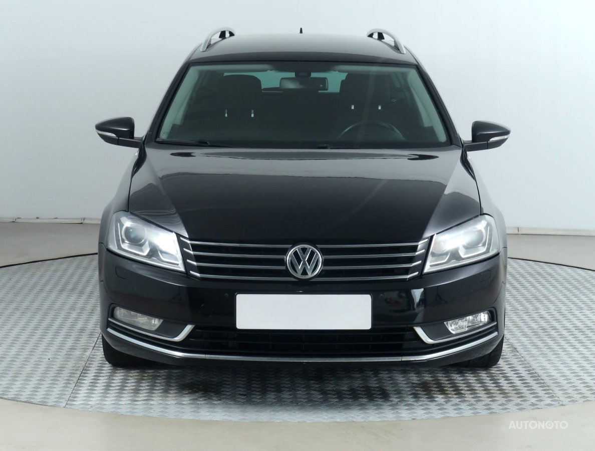 Volkswagen Passat, 2014 - pohled č. 2