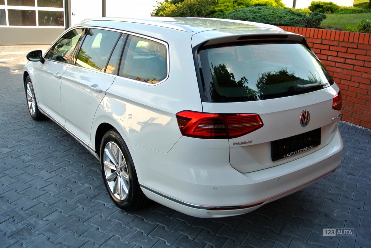 Volkswagen Passat, 2016 - pohled č. 4