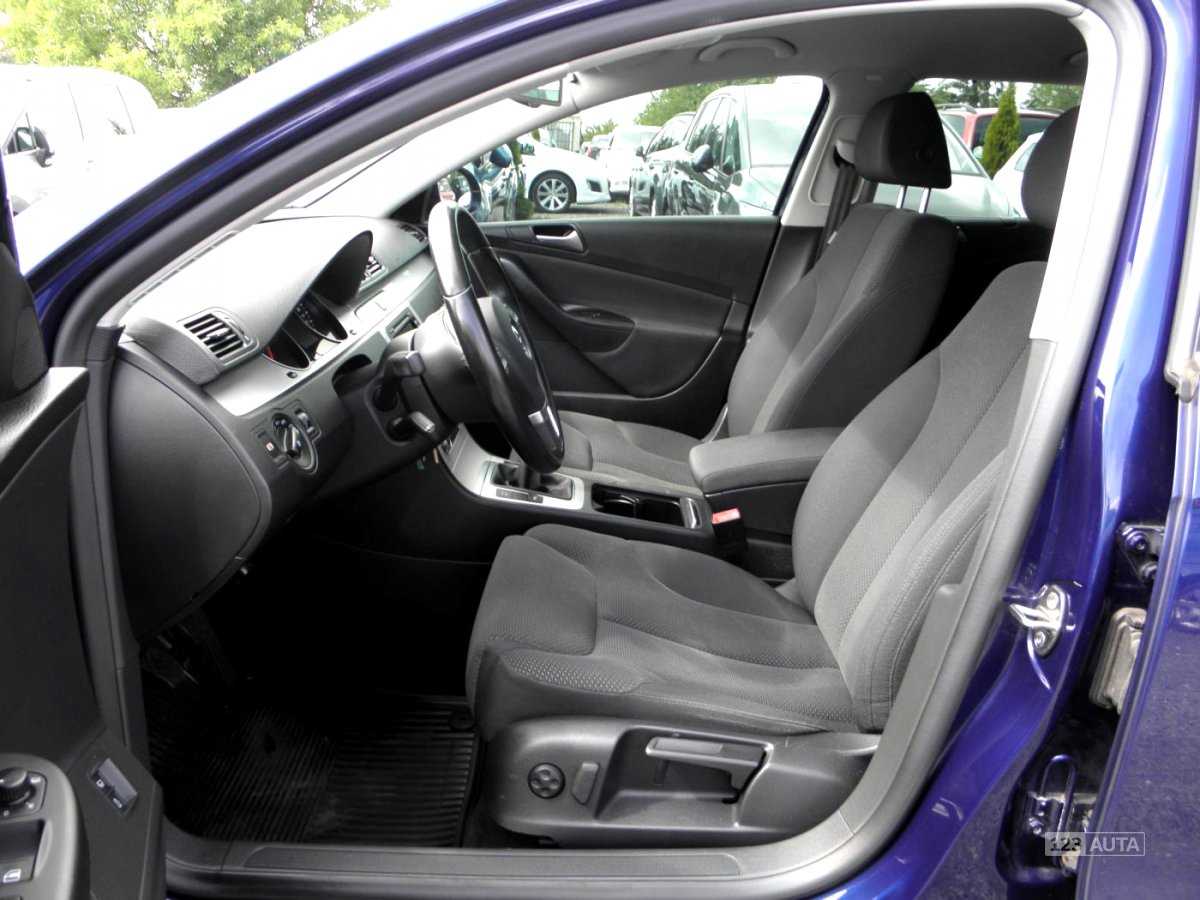 Volkswagen Passat, 2010 - pohled č. 7