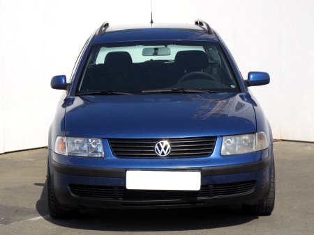 Volkswagen Passat, 1999 - pohled č. 2