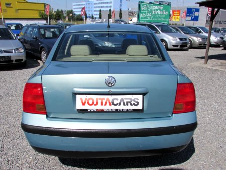 Volkswagen Passat, 1998 - pohled č. 6