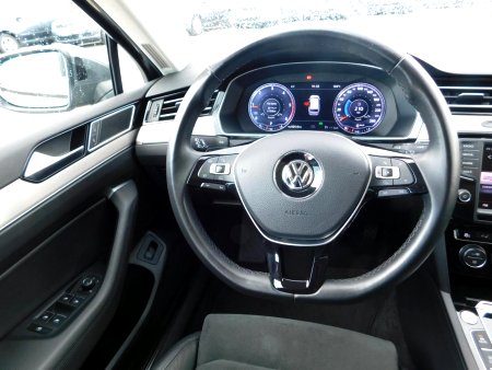 Volkswagen Passat, 2015 - pohled č. 8