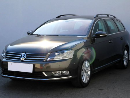 Volkswagen Passat, 2014 - pohled č. 3