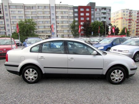 Volkswagen Passat, 2000 - pohled č. 8
