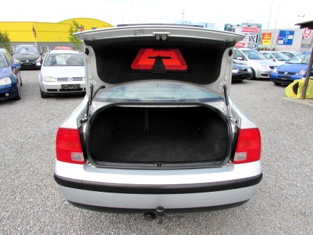Volkswagen Passat, 2000 - pohled č. 9
