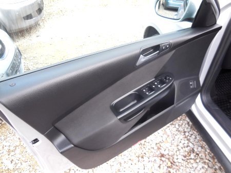 Volkswagen Passat, 2009 - pohled č. 6