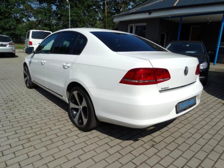 Volkswagen Passat, 2011 - pohled č. 6