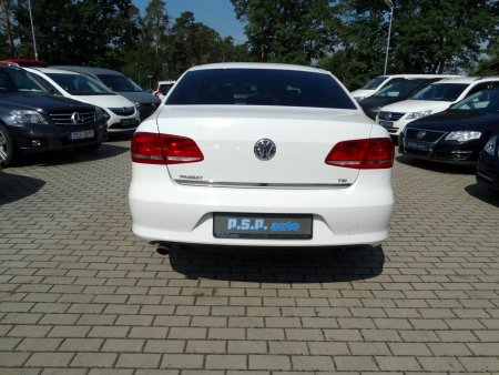 Volkswagen Passat, 2011 - pohled č. 8