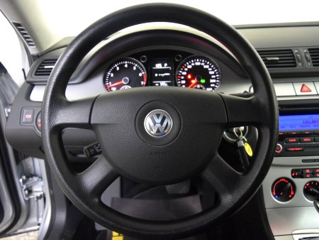 Volkswagen Passat, 2009 - pohled č. 10