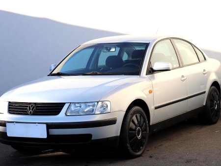 Volkswagen Passat, 1997 - pohled č. 3