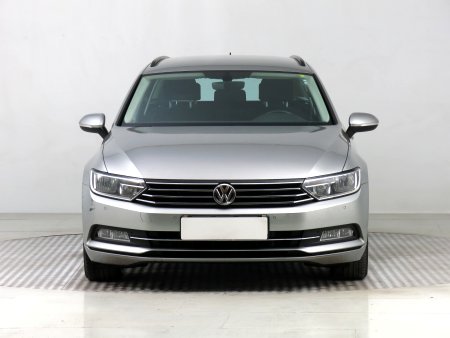 Volkswagen Passat, 2015 - pohled č. 2