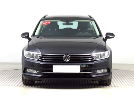 Volkswagen Passat, 2016 - pohled č. 2