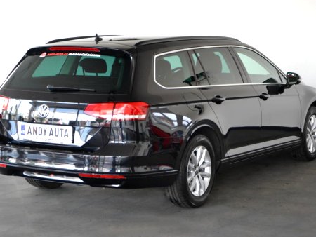 Volkswagen Passat, 2017 - pohled č. 3