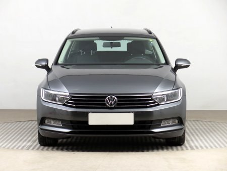 Volkswagen Passat, 2016 - pohled č. 2