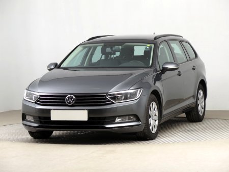 Volkswagen Passat, 2016 - pohled č. 3