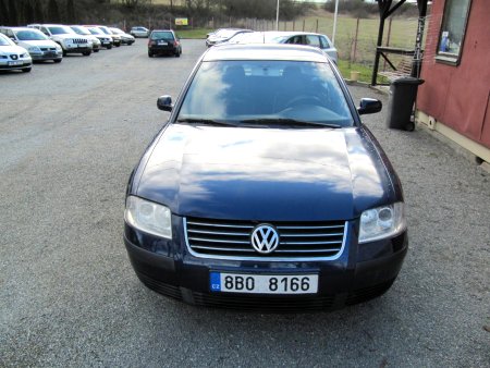 Volkswagen Passat, 2001 - pohled č. 2