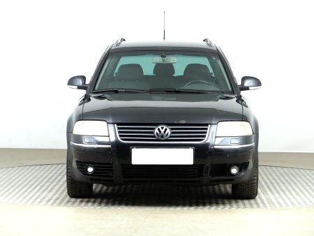Volkswagen Passat, 2004 - pohled č. 2