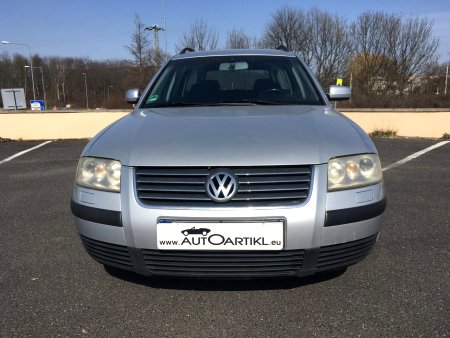 Volkswagen Passat, 2001 - pohled č. 3