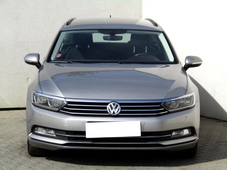 Volkswagen Passat, 2015 - pohled č. 2