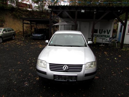 Volkswagen Passat, 2003 - pohled č. 2