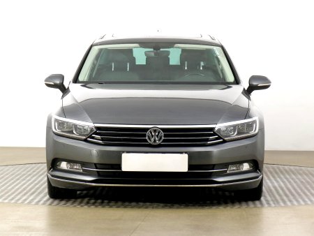Volkswagen Passat, 2016 - pohled č. 2