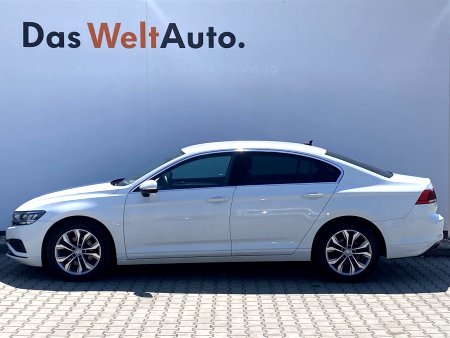 Volkswagen Passat, 2019 - pohled č. 3