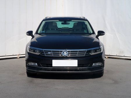 Volkswagen Passat, 2015 - pohled č. 2