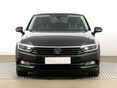 Volkswagen Passat, 2017 - pohled č. 2