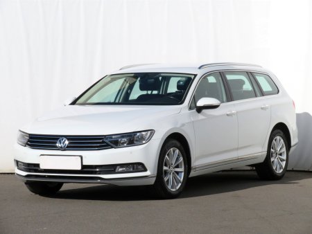 Volkswagen Passat, 2016 - pohled č. 3