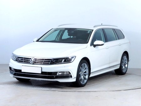 Volkswagen Passat, 2019 - pohled č. 3
