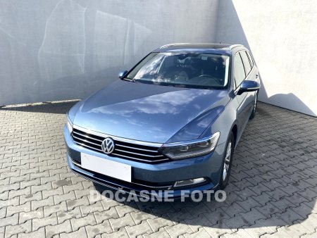 Volkswagen Passat, 2015 - pohled č. 3