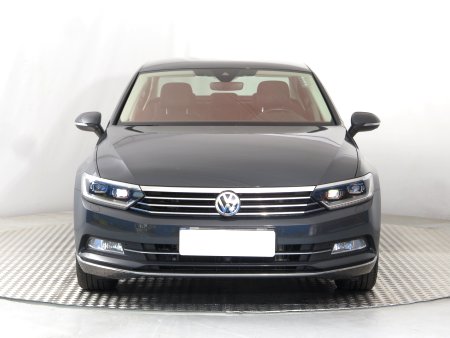 Volkswagen Passat, 2018 - pohled č. 2