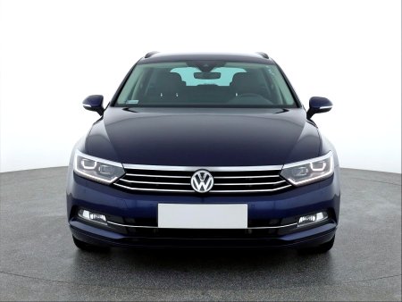 Volkswagen Passat, 2017 - pohled č. 2