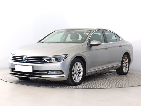 Volkswagen Passat, 2016 - pohled č. 3
